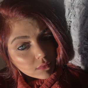 Meet your Posher, Yasmeen